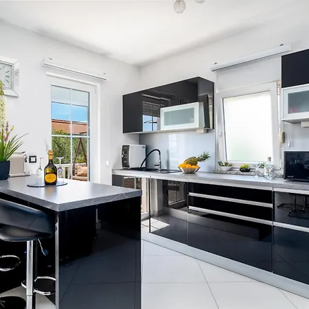 Willa Suker - Jacuzzi, Pool, Sauna *