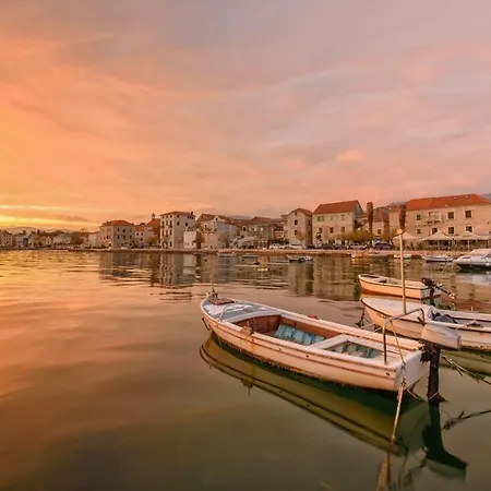Suker - Jacuzzi, Pool, Sauna Kaštela