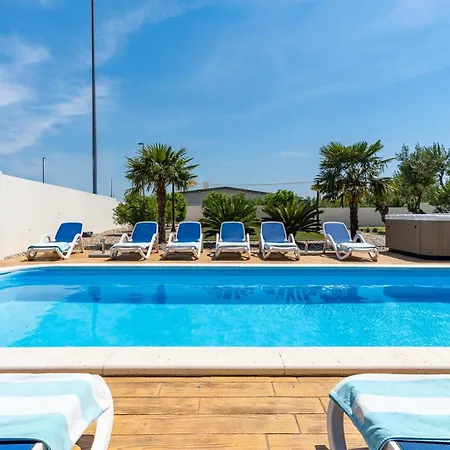 Suker - Jacuzzi, Pool, Sauna * Kastela
